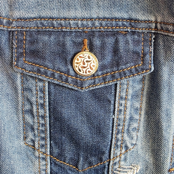 Desigual Gaelle Exotic Blue Denim Jacket with Floral Sleeves and Red Heart M - Picture 8 of 14